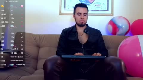 Bradley Colton Independ Model online show from January 23, 2025, 1:35 pm