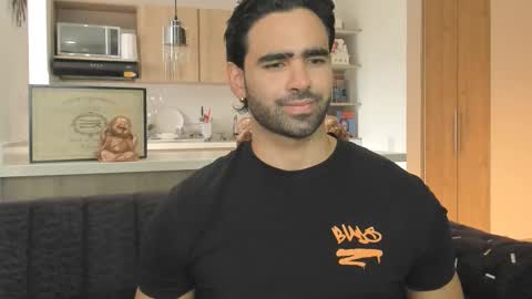 bradleymartin7 online show from November 29, 2025, 5:05 pm