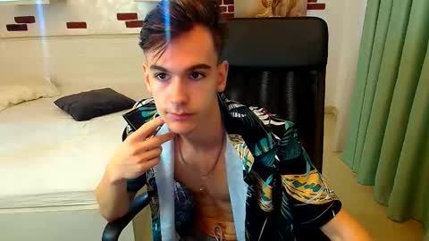 BradyFlint online show from October 23, 2025, 6:02 am