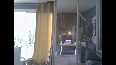 Snapshot of bradysboy chatting on September 22, 2025, 11:23 am bradysboy online show from September 22, 2025, 11:23 am