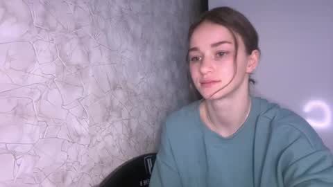 Kate online show from March 17, 2026, 8:12 pm