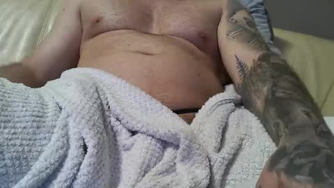 bramer8787 online show from April 18, 2026, 3:10 am