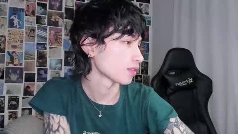 Snapshot of brand741 chatting on October 4, 2025, 7:17 am Brand online show from October 4, 2025, 7:17 am