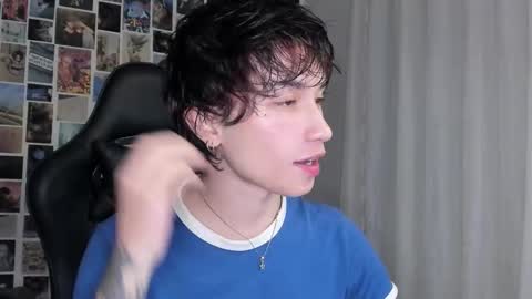 Snapshot of brand741 chatting on October 31, 2025, 5:52 am Brand online show from October 31, 2025, 5:52 am