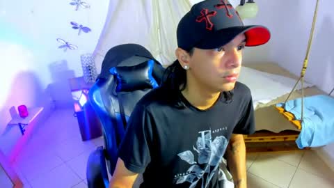 Snapshot of brand_hades chatting on July 17, 2026, 1:12 am B R A N D online show from July 17, 2026, 1:12 am