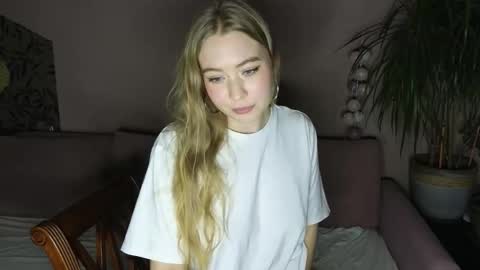 brandaany online show from November 13, 2025, 3:22 pm