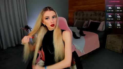 Emilia online show from April 25, 2026, 9:01 am