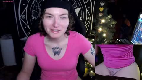 BrandiWRLD999 online show from December 23, 2024, 9:18 pm