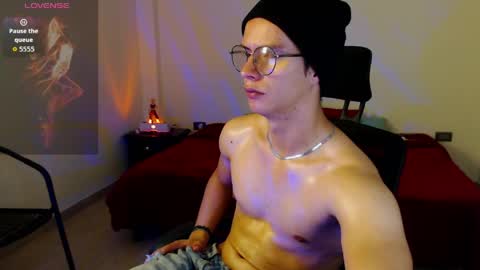 brandon_starkk online show from April 22, 2026, 11:06 pm