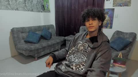 Snapshot of brandonstonexl chatting on February 8, 2025, 3:52 am Brandon Stone online show from February 8, 2025, 3:52 am