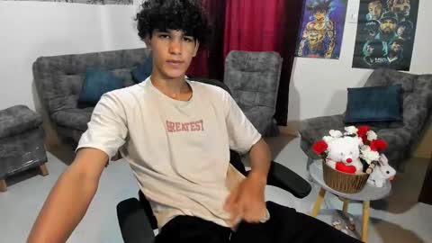 Snapshot of brandonstonexl chatting on March 12, 2025, 9:56 pm Brandon Stone online show from March 12, 2025, 9:56 pm