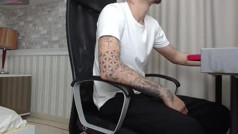 BrandonTateX online show from October 26, 2025, 6:30 am