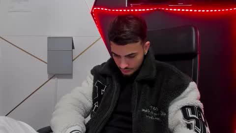 BrandonTateX online show from February 11, 2026, 7:13 am