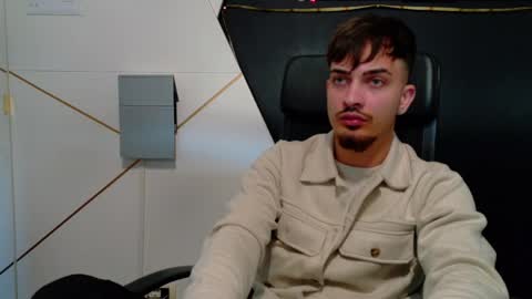 BrandonTateX online show from April 5, 2026, 6:43 am