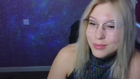 Snapshot of brandy__stars chatting on January 7, 2025, 3:57 am Belle online show from January 7, 2025, 3:57 am