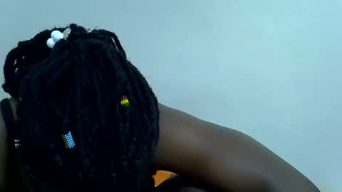 Brandy online show from January 7, 2026, 1:46 pm