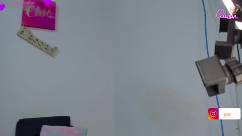 brandy   Independent model online show from January 14, 2026, 11:20 pm