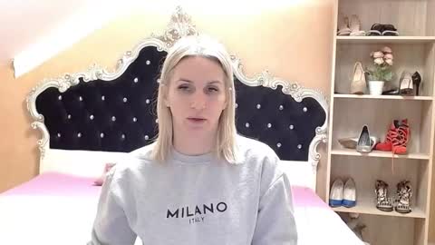 Snapshot of brandyweed chatting on December 4, 2025, 7:28 am brandyweed online show from December 4, 2025, 7:28 am