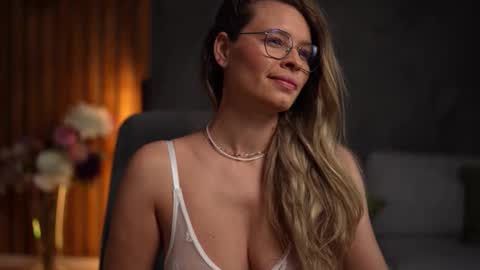 Alex online show from October 30, 2025, 5:31 am