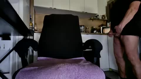 Snapshot of branislav34 chatting on December 29, 2024, 10:01 am Jude online show from December 29, 2024, 10:01 am