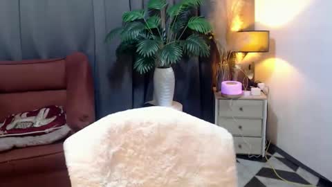 Snapshot of brazeen chatting on May 19, 2026, 8:42 am brazeen online show from May 19, 2026, 8:42 am