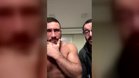 Snapshot of brazilianrippedcouple chatting on May 17, 2026, 2:53 am brazilianrippedcouple online show from May 17, 2026, 2:53 am