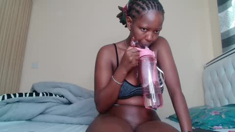 bree_beauty online show from May 13, 2026, 10:01 am