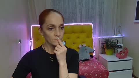 Snapshot of breeterner chatting on February 5, 2025, 6:13 am breeterner online show from February 5, 2025, 6:13 am