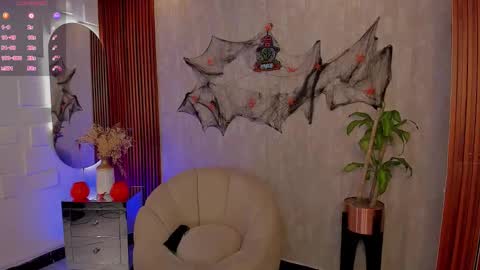 Snapshot of breex_ chatting on October 30, 2025, 8:31 pm Breex online show from October 30, 2025, 8:31 pm