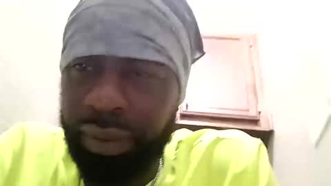 breeze316 online show from September 12, 2025, 10:15 am