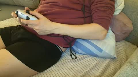 breezydicks online show from December 4, 2025, 9:34 pm