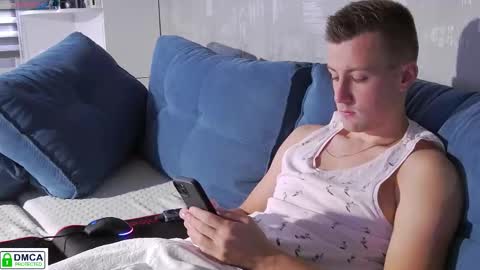 Brelland online show from September 29, 2025, 8:41 am