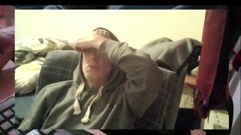 bremer64 online show from December 19, 2025, 6:04 pm