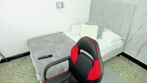 brenda_hot02 online show from October 22, 2025, 7:13 pm