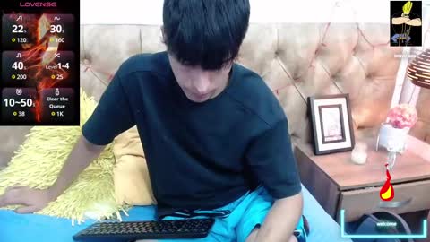 Snapshot of brent18_ chatting on March 4, 2025, 3:00 am Esteban online show from March 4, 2025, 3:00 am