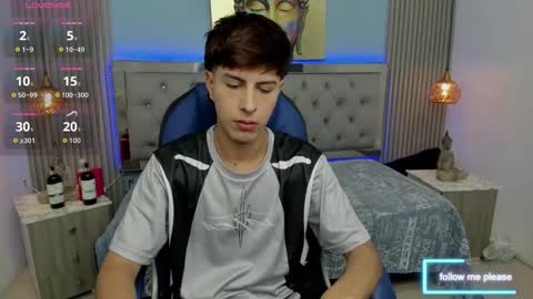 Snapshot of brent18_ chatting on November 30, 2025, 2:48 am Esteban online show from November 30, 2025, 2:48 am