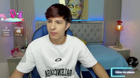 Snapshot of brent18_ chatting on January 14, 2026, 2:06 am Esteban online show from January 14, 2026, 2:06 am