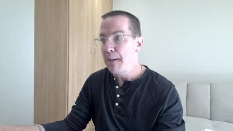 Brett online show from June 6, 2026, 9:47 am