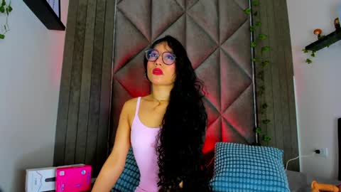 Snapshot of briaconner_ chatting on March 23, 2026, 1:20 am B R I A online show from March 23, 2026, 1:20 am