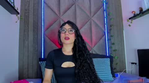 Snapshot of briaconner_ chatting on April 11, 2026, 2:49 am B R I A online show from April 11, 2026, 2:49 am