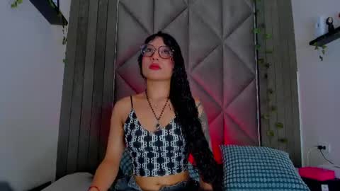 Snapshot of briaconner_ chatting on July 10, 2026, 3:00 am B R I A online show from July 10, 2026, 3:00 am