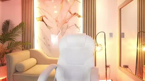 Briana Lane online show from June 13, 2026, 7:01 pm