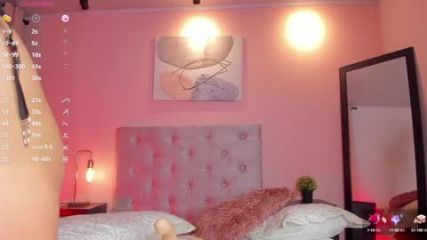 BRIANA online show from February 6, 2025, 10:21 pm