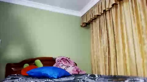 brianhot_23 online show from May 13, 2026, 1:47 am