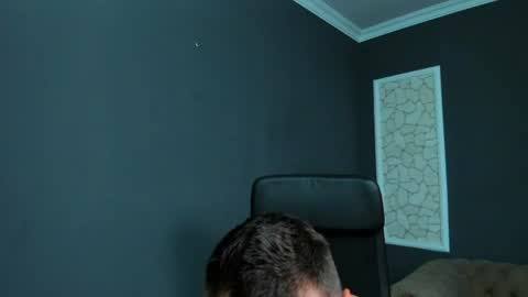 Snapshot of brianhunts chatting on June 28, 2026, 4:51 am Brian online show from June 28, 2026, 4:51 am
