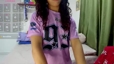 Briar online show from November 14, 2025, 2:32 am