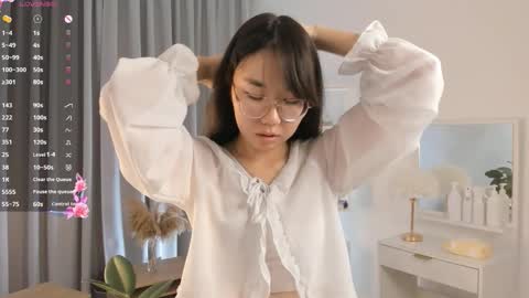 Hanna online show from September 10, 2025, 4:07 pm