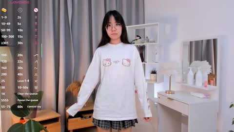 Hanna online show from November 14, 2025, 1:04 am