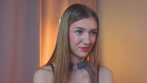 Snapshot of bridgetgodbold chatting on September 8, 2025, 8:19 pm Mary online show from September 8, 2025, 8:19 pm