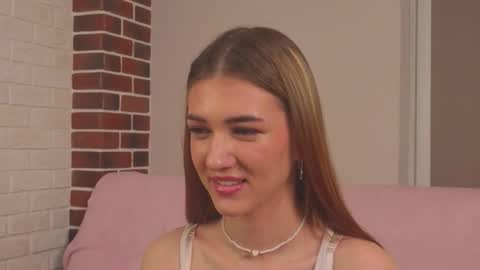 Snapshot of bridgetgodbold chatting on September 13, 2025, 8:41 pm Mary online show from September 13, 2025, 8:41 pm